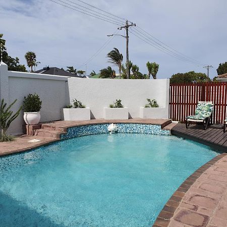 Nahoon Bed & Breakfast East London Buitenkant foto