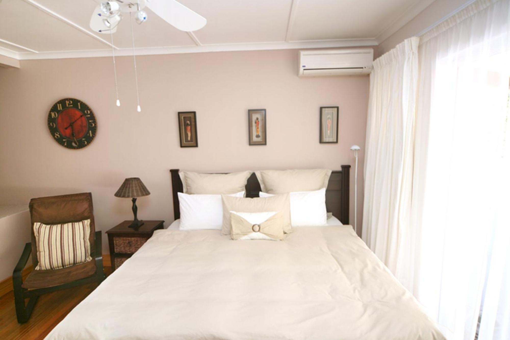 Nahoon Bed & Breakfast East London Buitenkant foto